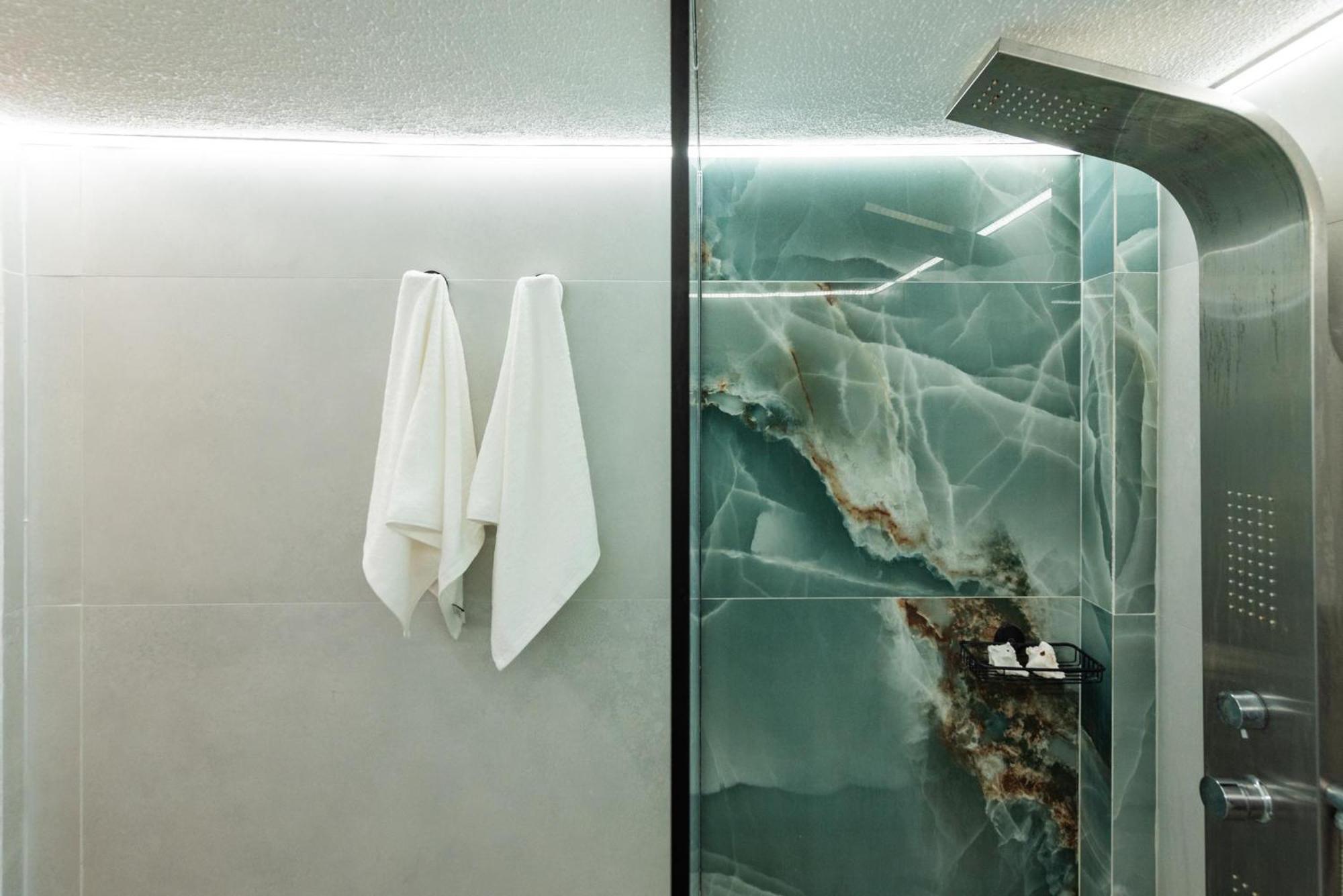 Villa Perla Lardos Bagian luar foto