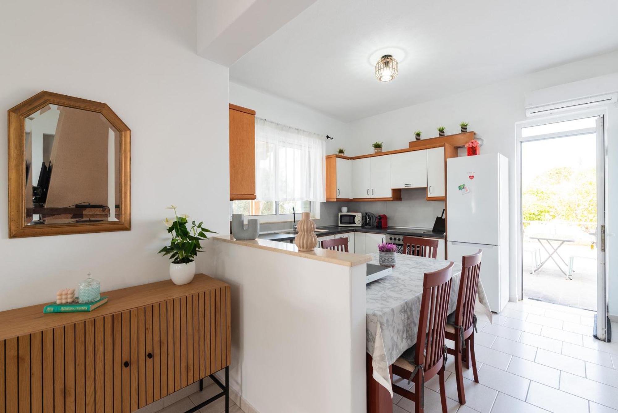 Villa Perla Lardos Bagian luar foto