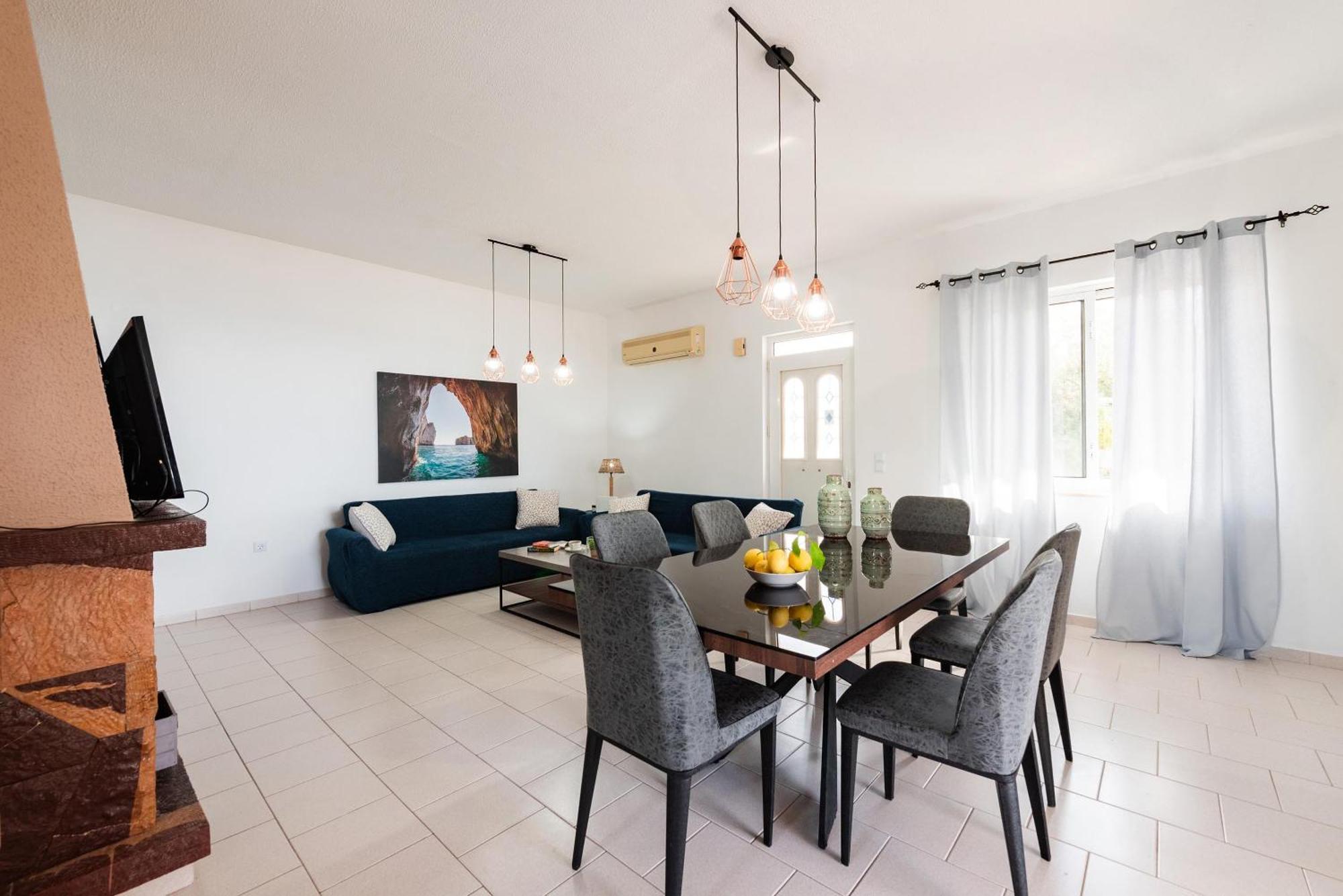 Villa Perla Lardos Bagian luar foto