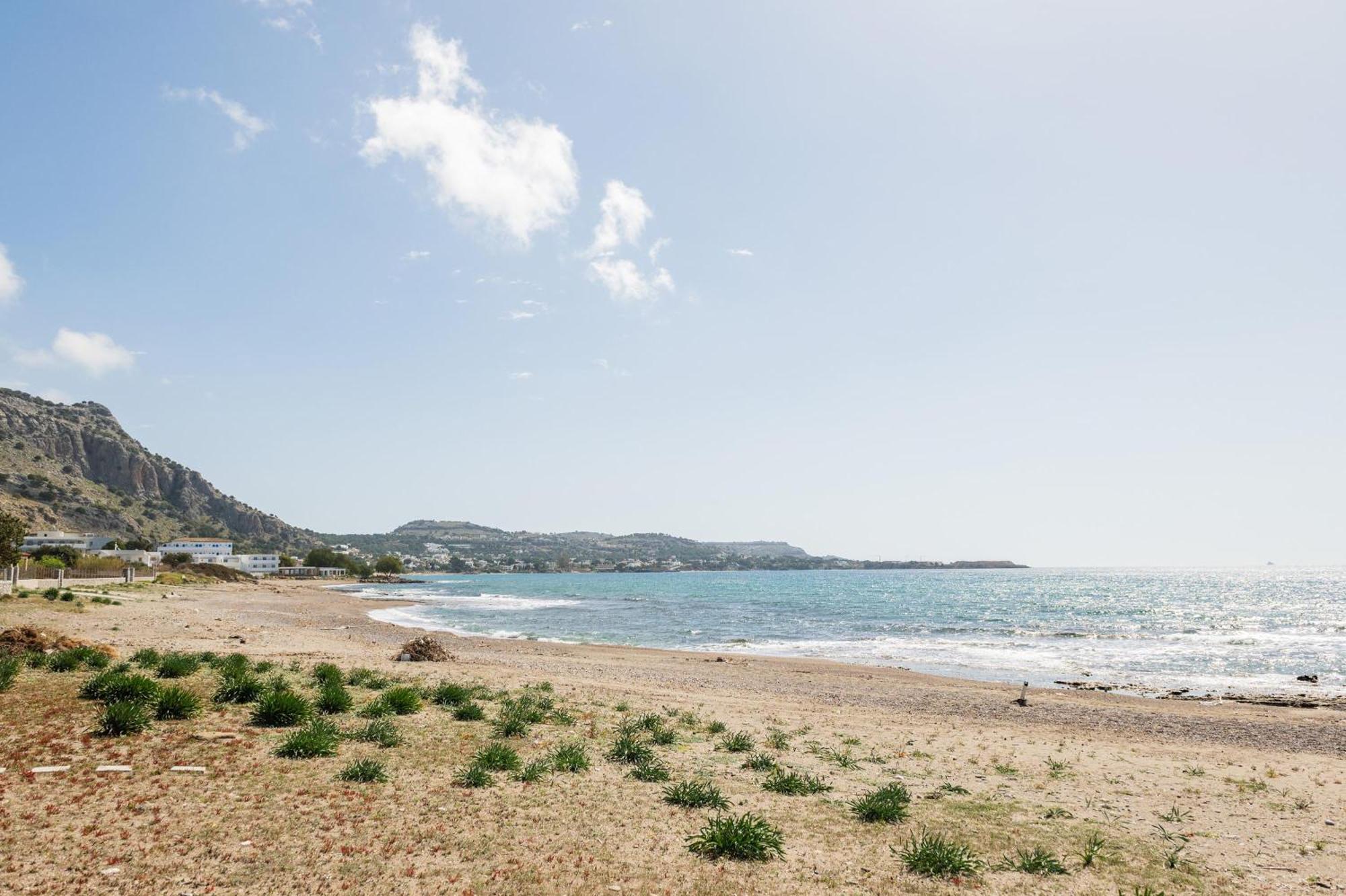 Villa Perla Lardos Bagian luar foto