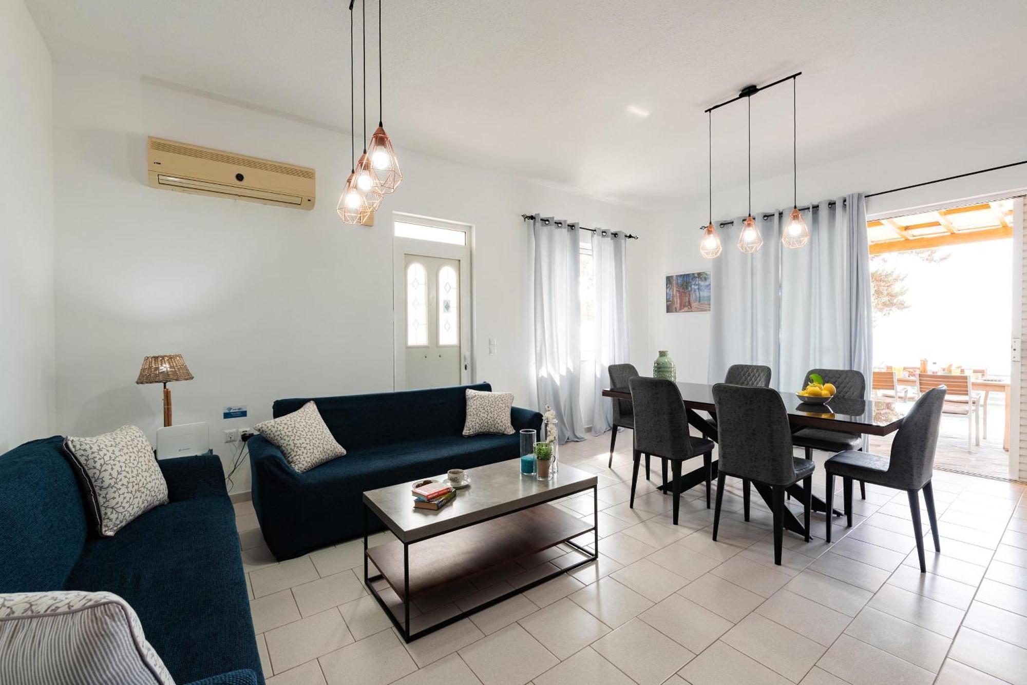 Villa Perla Lardos Bagian luar foto