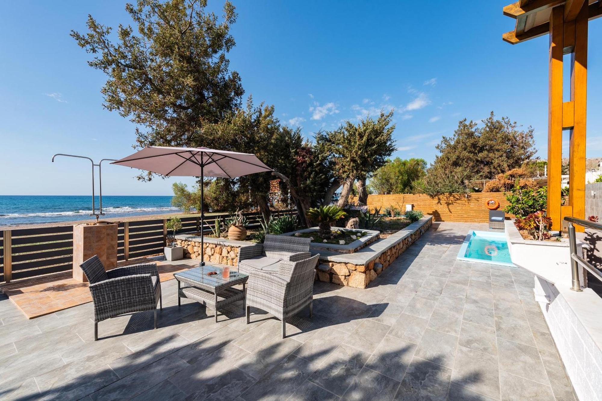 Villa Perla Lardos Bagian luar foto
