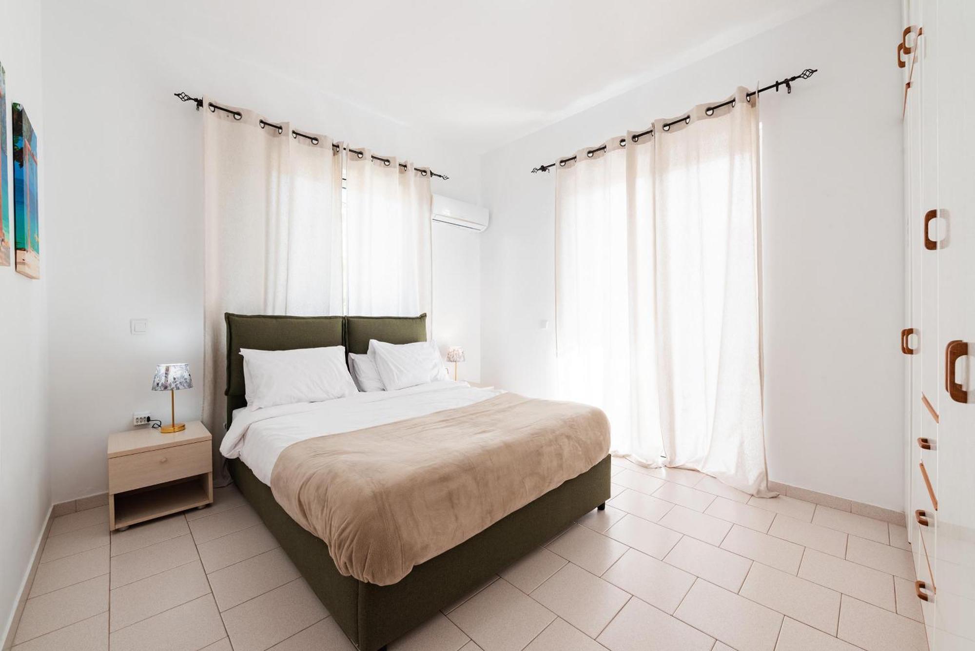 Villa Perla Lardos Bagian luar foto