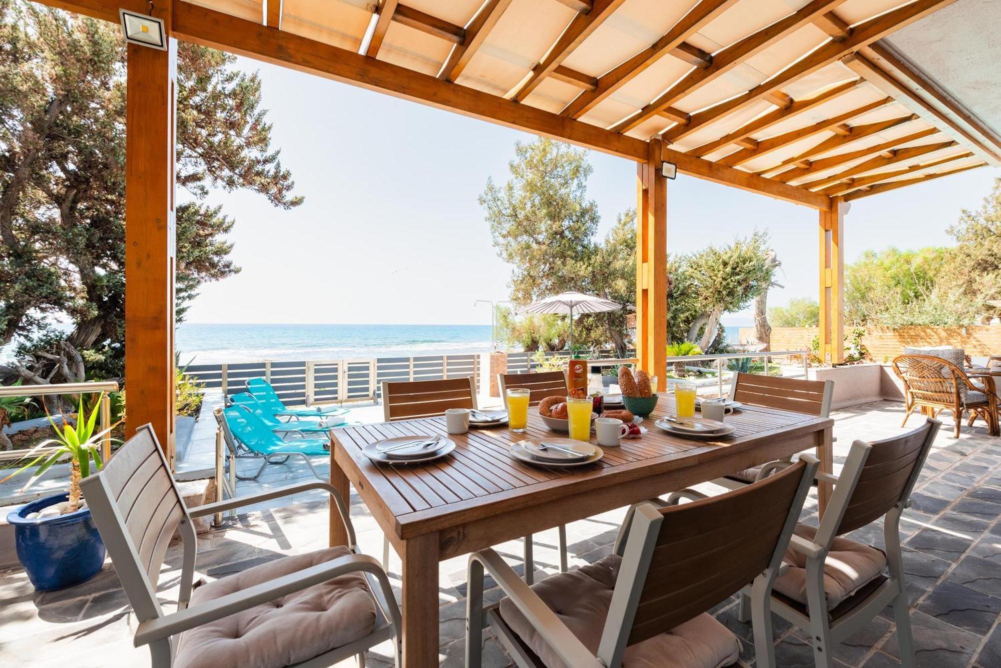 Villa Perla Lardos Bagian luar foto